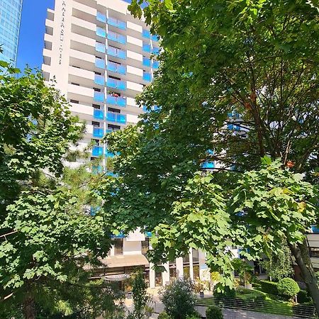 Fraser Suites Paris La Defense Courbevoie Exterior photo The building in 2019