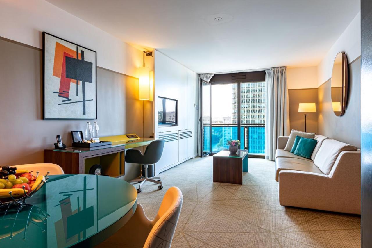 Fraser Suites Paris La Defense Courbevoie Exterior photo A typical apartment at the hotel